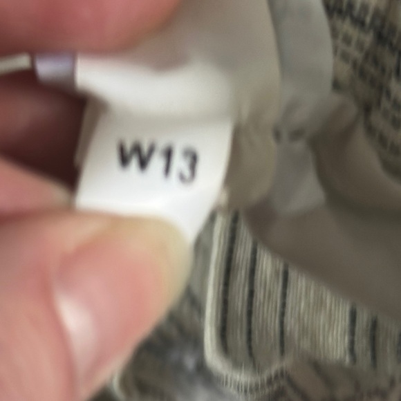 Banana Republic Gray Chinos Lightweight Drawstring cropped - Picture 7 of 12